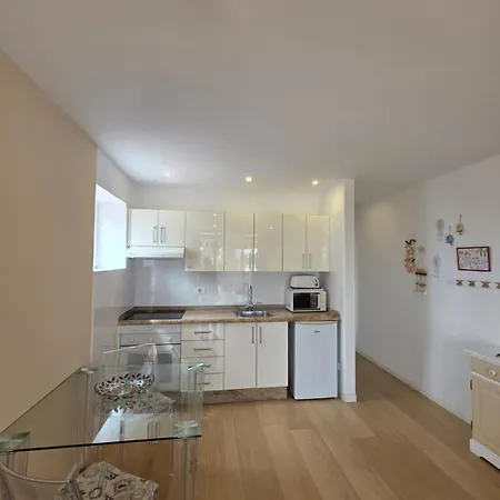 Sunny & Pool Apartment, Americas Apartment *