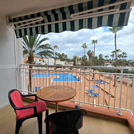 Sunny & Pool Apartment, Americas Apartment